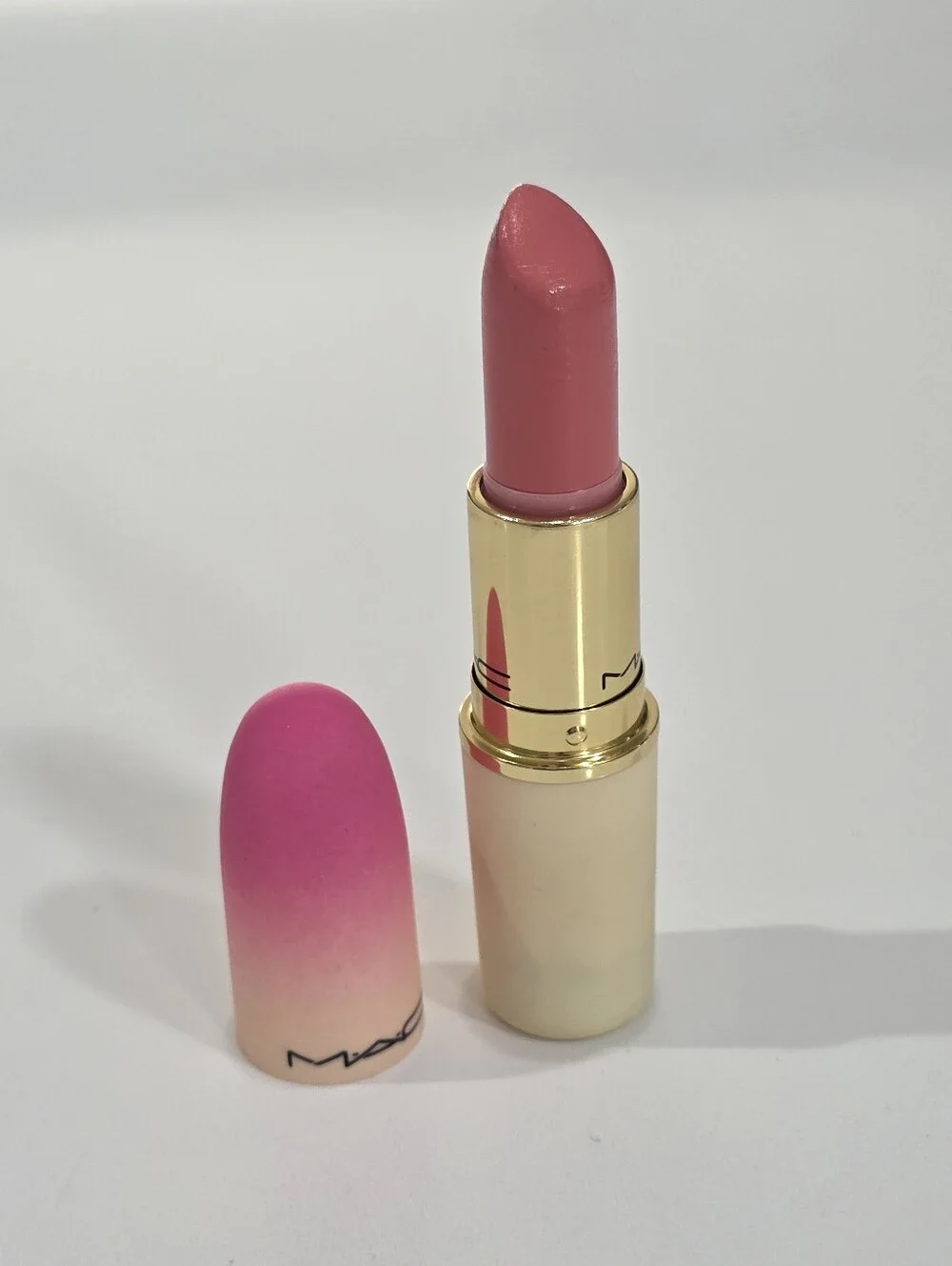 MAC Lunsr New Year Pure Happiness Lipstick Limited Edition